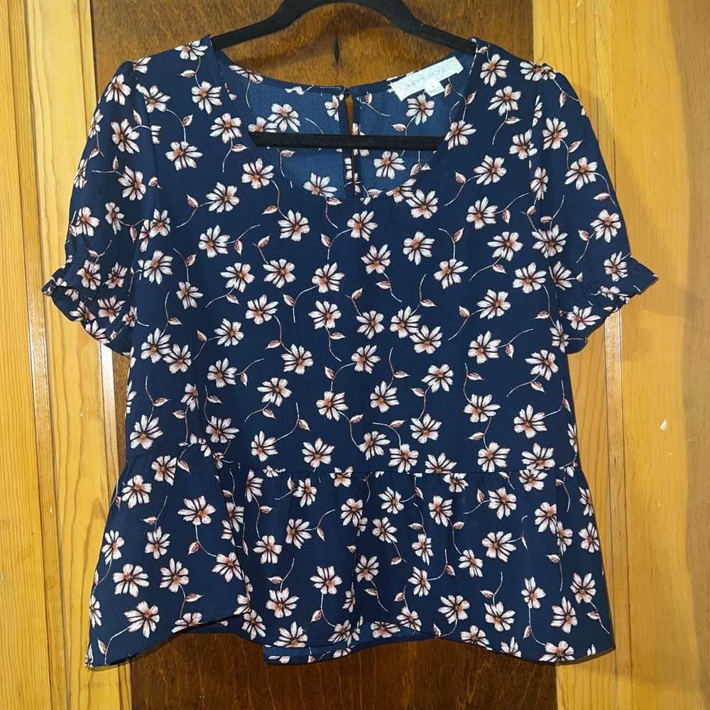 Hippie Rose blue floral top
